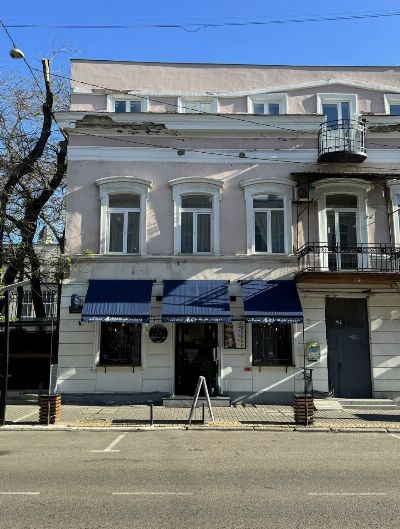 Коммерческая недвижимость офиса 50 м² в Одессе на Ланжероновская | Hiworking.com