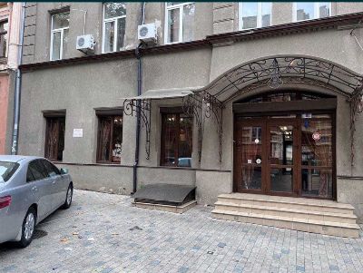 Коммерческая недвижимость ресторана, кафе, бара 253 м² в Одессе на Вячеслава Черновола | Hiworking.com