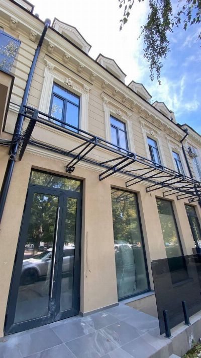 Коммерческая недвижимость 800 м² в Одессе на Александровский Проспект | Hiworking.com Коммерческая недвижимость 800 м² в Одессе на Александровский Проспект | Hiworking.com
