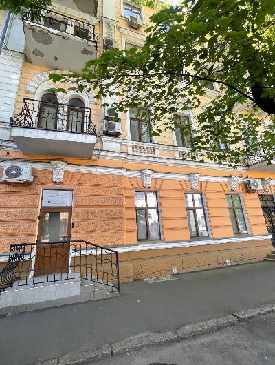 Коммерческая недвижимость офиса 355 м² в Одессе на Лермонтовский Переулок | Hiworking.com