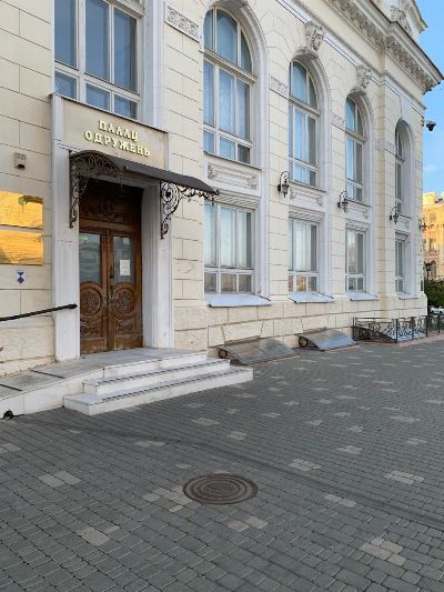 Коммерческая недвижимость офиса 180 м² в Одессе на Ришельевская | Hiworking.com