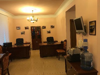 Коммерческая недвижимость салона красоты 70 м² в Днепре на Криворожская | Hiworking.com